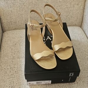 Naturalizer Gold Sandals